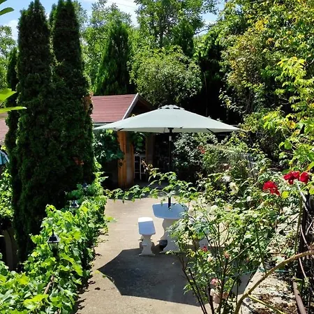 A Lugas - The Pergola Casa vacanze *